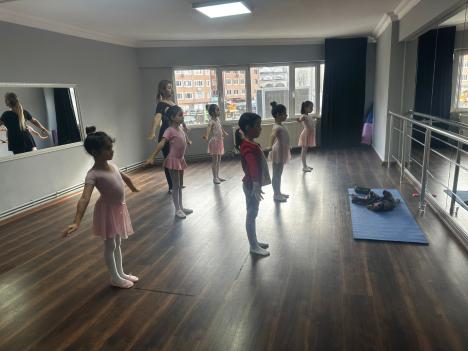 Galeri - Ümraniye Sanat Akademisi - Ümraniye Sanat Okulu