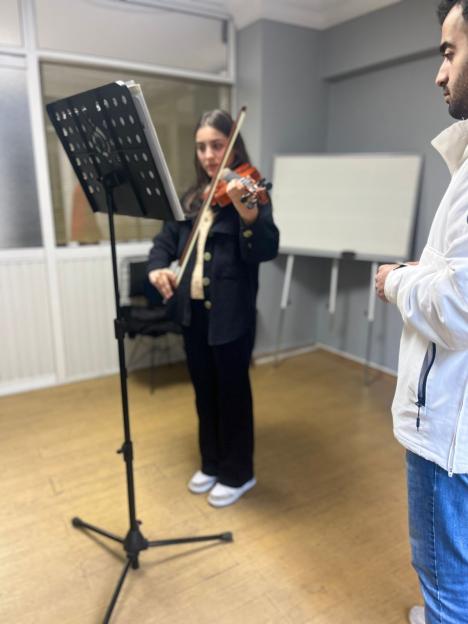 Galeri - Ümraniye Sanat Akademisi - Ümraniye Sanat Okulu