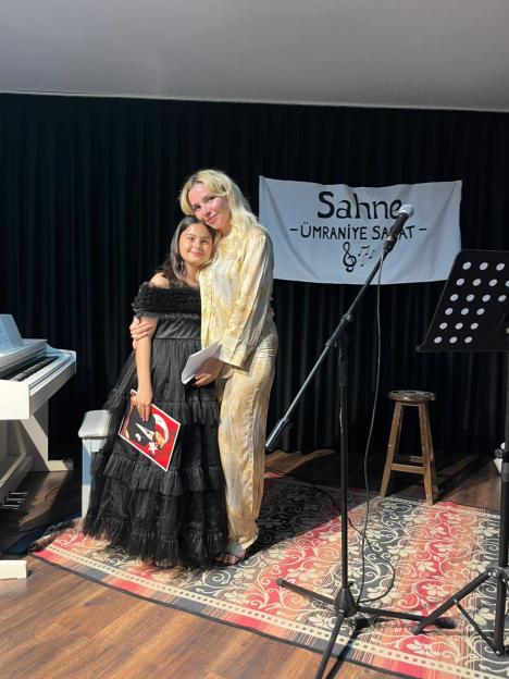 Galeri - Ümraniye Sanat Akademisi - Ümraniye Sanat Okulu