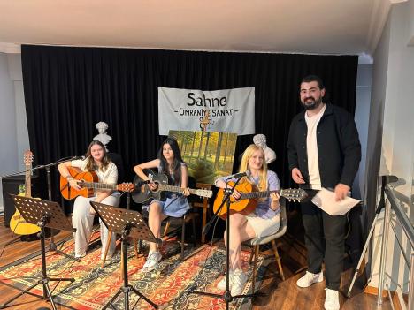 Galeri - Ümraniye Sanat Akademisi - Ümraniye Sanat Okulu