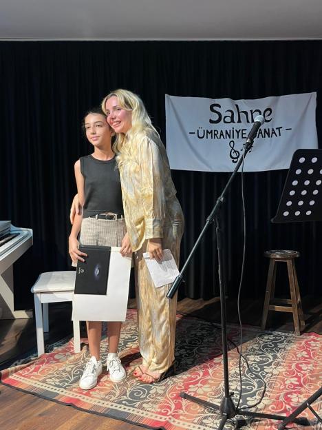 Galeri - Ümraniye Sanat Akademisi - Ümraniye Sanat Okulu