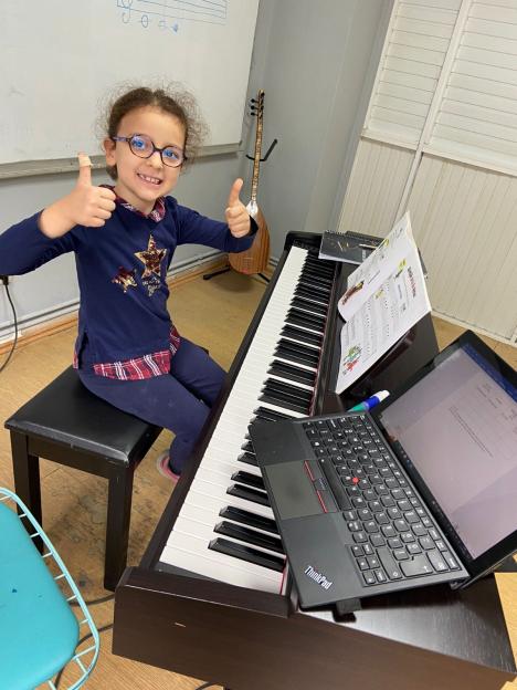 Galeri - Ümraniye Sanat Akademisi - Ümraniye Sanat Okulu