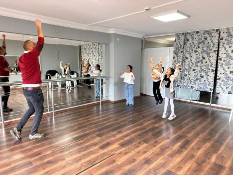 Galeri - Ümraniye Sanat Akademisi - Ümraniye Sanat Okulu